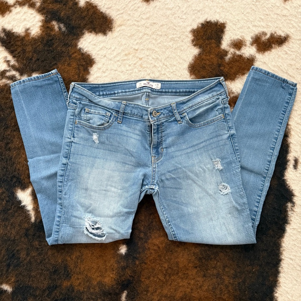 Hollister Distressed Light Wash Mid-Rise Skinny Jeans